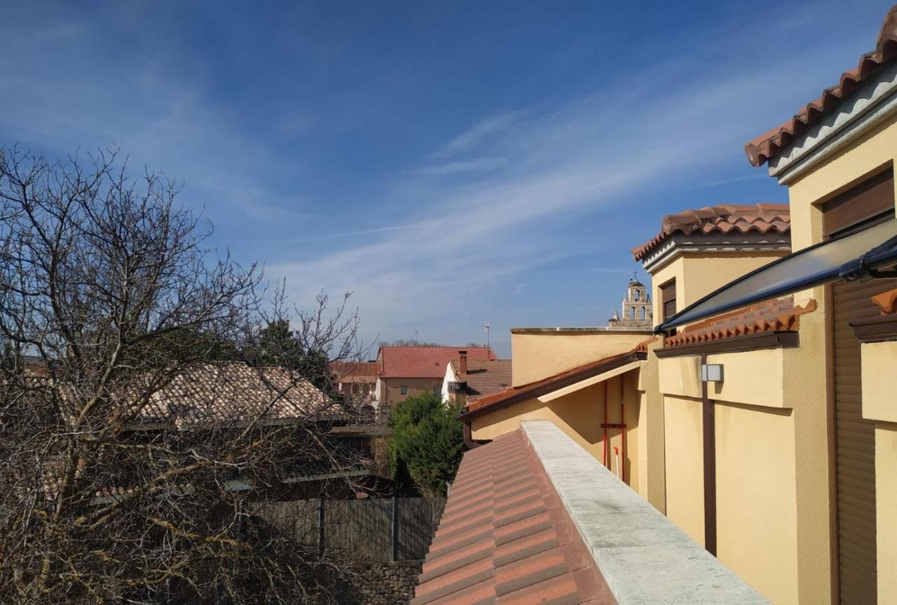 Apartamento Vega-Aranda Fresnillo de Las Duenas Exterior foto