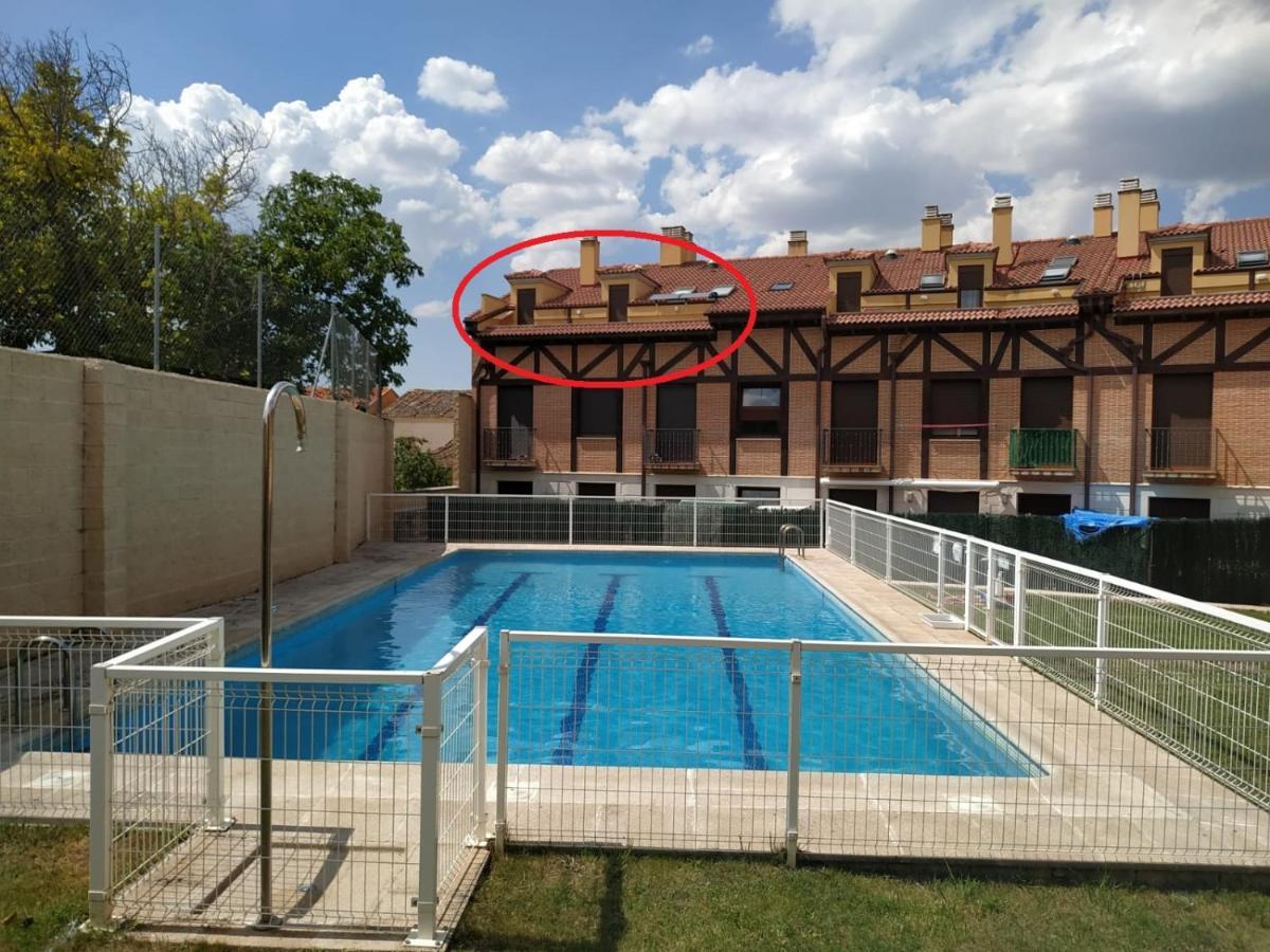 Apartamento Vega-Aranda Fresnillo de Las Duenas Exterior foto
